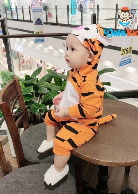 Quần áo trẻ em hình Hổ Vằn tay dài mũ liền cho trẻ 4-15kg
